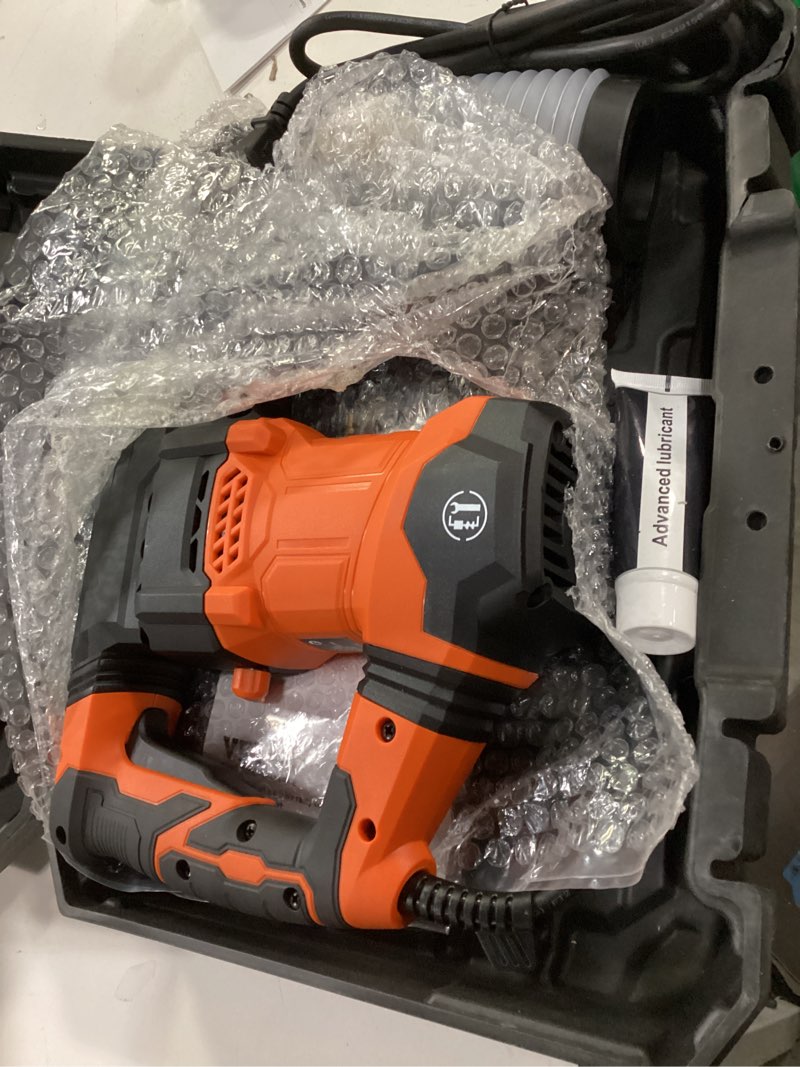 Condition photo showing Good Condition for vevor 1-1/4 inch sds-plus rotary hammer drill, 13 amp corded drills, heavy duty chipping hammers w/vibration control & safety clutch, electric demolition hammers variable speed, power tool for concret 1-1/4" - 1500w
