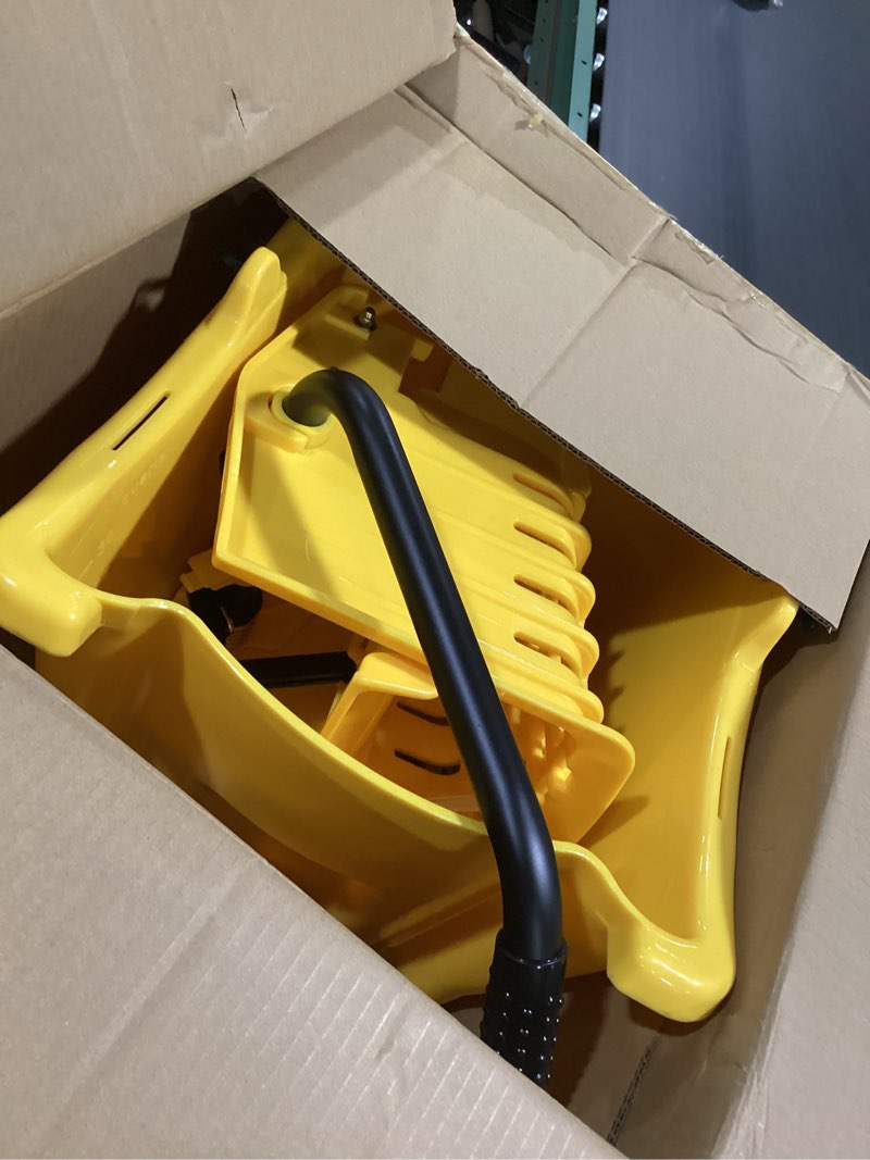 Condition photo showing Good Condition for amazon basics side press wringer combo commercial floor cleaning rectangular mop bucket on wheels, 35-quart, yellow