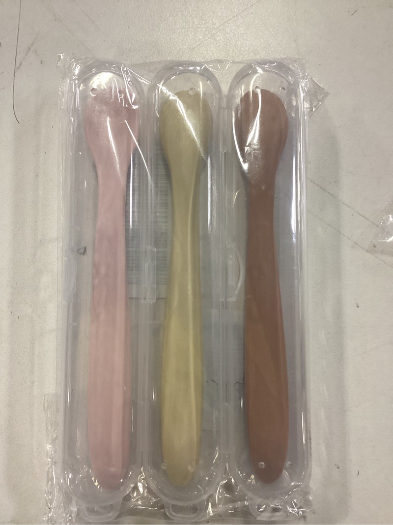 Condition photo showing Good Condition for WeeSprout Silicone Baby Spoons - First Stage Infant Feeding Spoons With Soft-Tip, Bendable Baby Utensils for Parent & Self-Feeding, Ultra-Durable & Chewproof, Dishwasher Safe, Set of 3