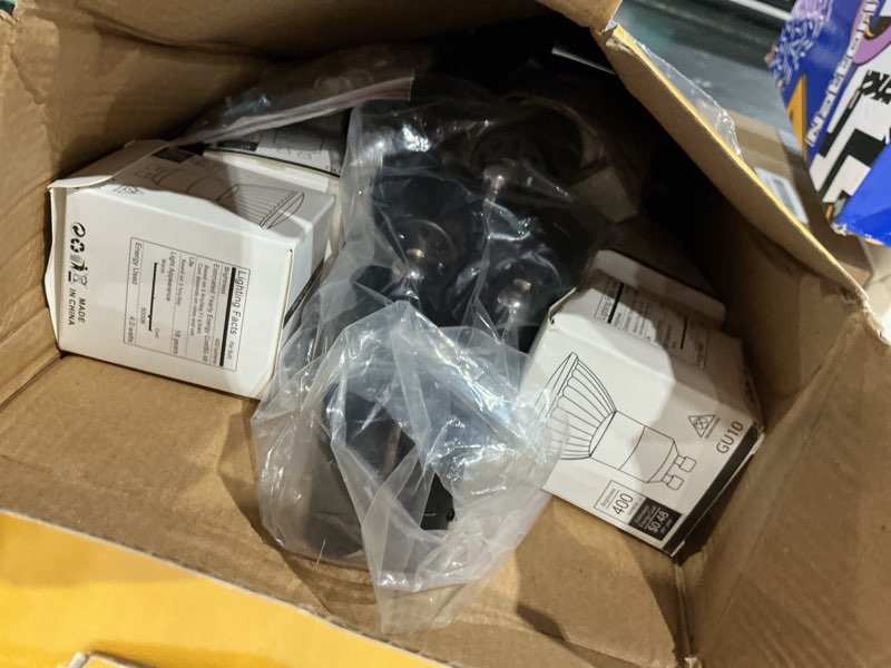 Condition photo showing Good Condition for unicozin led 8 light track lighting kit, 54.13'' black 8 way ceiling spot lighting, flexibly rotatable head, track light included 8 x led gu10 bulb (4w, daylight white 5000k, 400lm) black 8 light