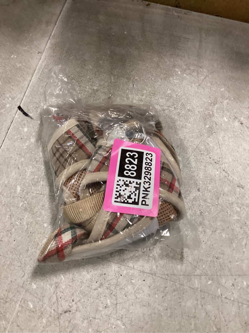 https://lotting-media.assets.bidfta.com/lotting_77a51c63-5801-4bbf-8e74-56bbd34219b3
