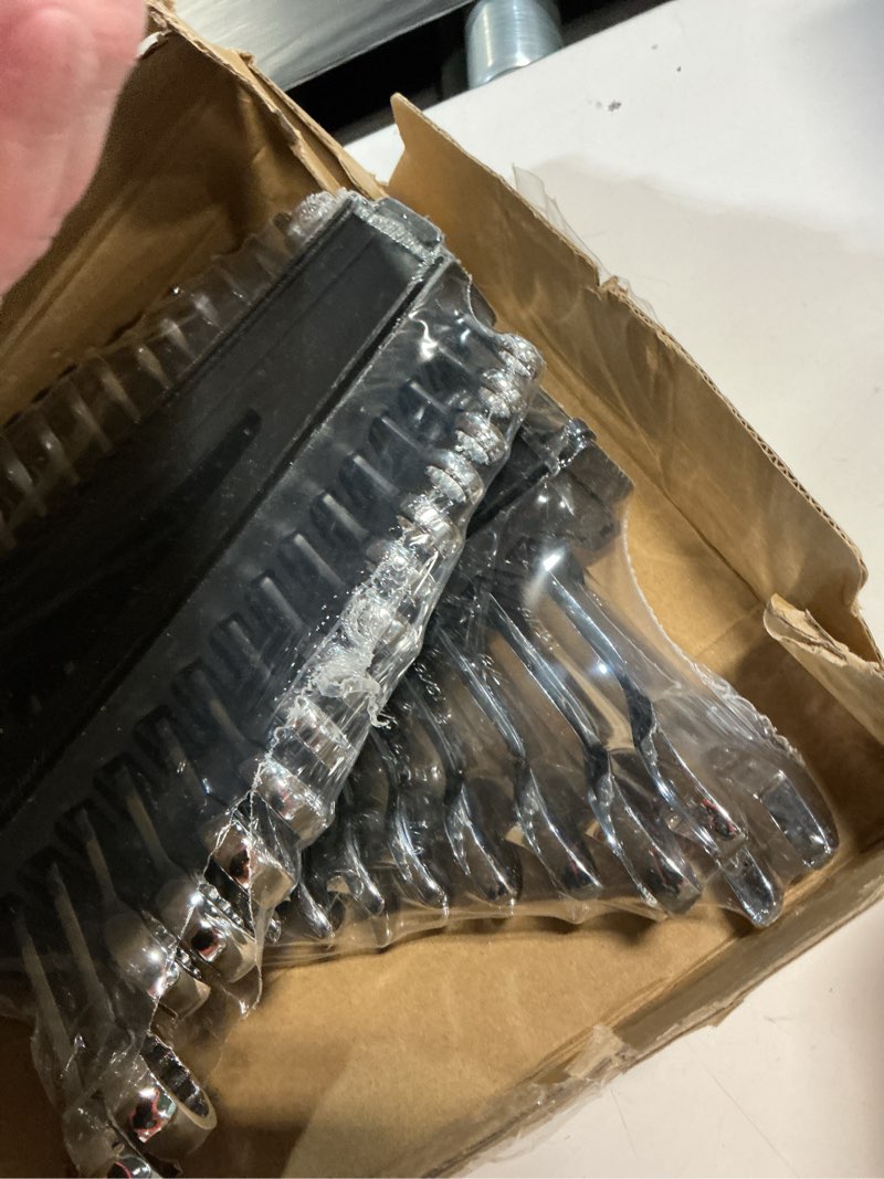 Condition photo showing New/Like New for dekopro combination wrench set, sae&metric, 30-piece, 1/4'' to 1'' & 8-22mm, 12-point, chrome vanadium steel, with plastic tray 30-piece (15 sae: 1/4-1 in, 15 metric: 8-22 mm)