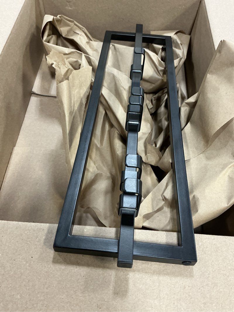 Condition photo showing Good Condition for umbra cubiko wall mounted modern, sleek, space-saving hanger with retractable hooks to hang coats, scarves, purses and more, 5, white black