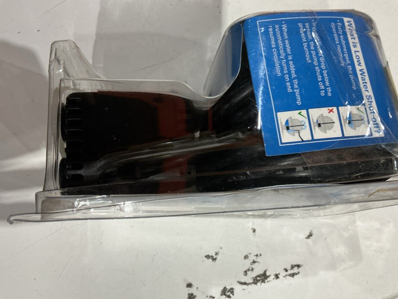 Condition photo showing Good Condition for smartpond 300 -gph submersible corded electric