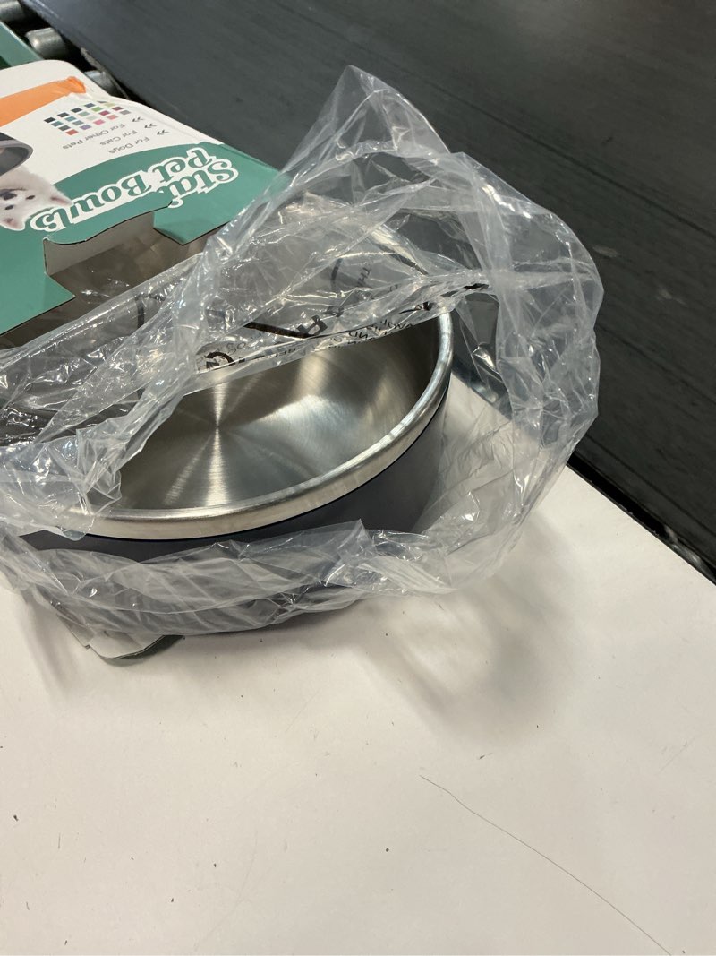 Condition photo showing New/Like New for lihong stainless steel dog bowls for small medium sized dogs non slip,insulated dog bowl,pet bowl for food and water,rustproof(40oz,blue) 40oz blue