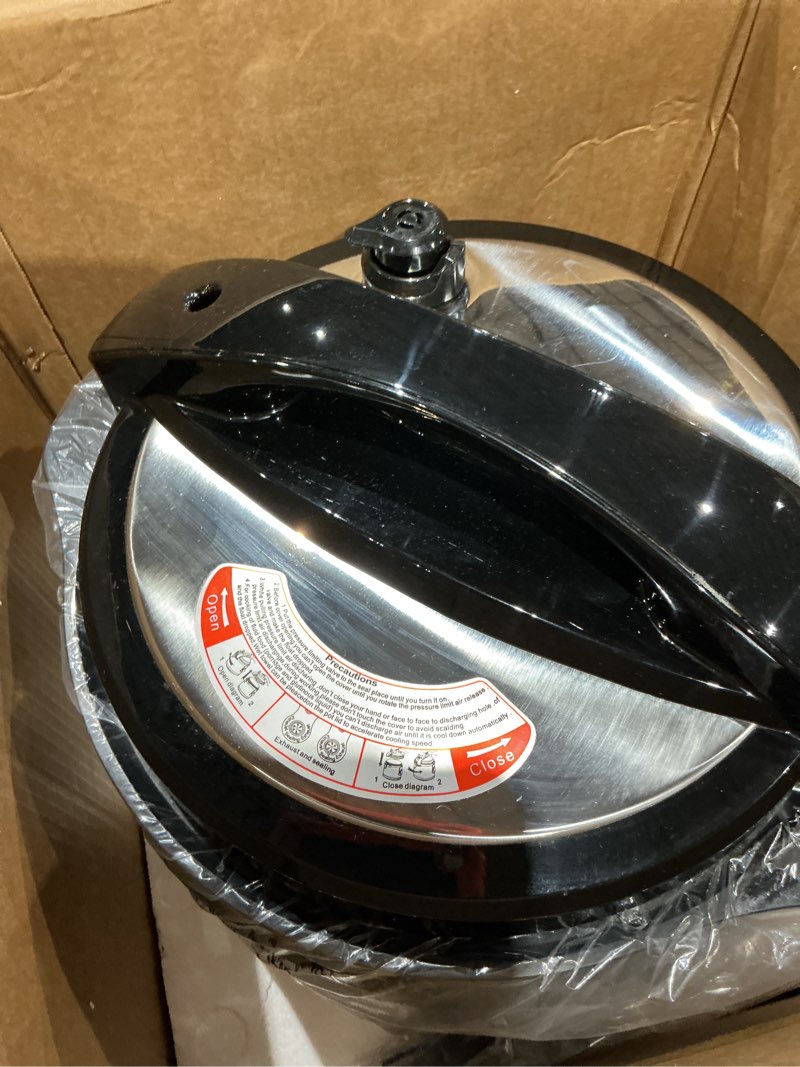 Condition photo showing Good Condition for 12l/12.8qt commercial electric pressure cooker, digital control, 304 stainless steel inner pot, serve for 15-25 people, 1400w/120v with us plug, suitable to small restaurant, canteen, hotel