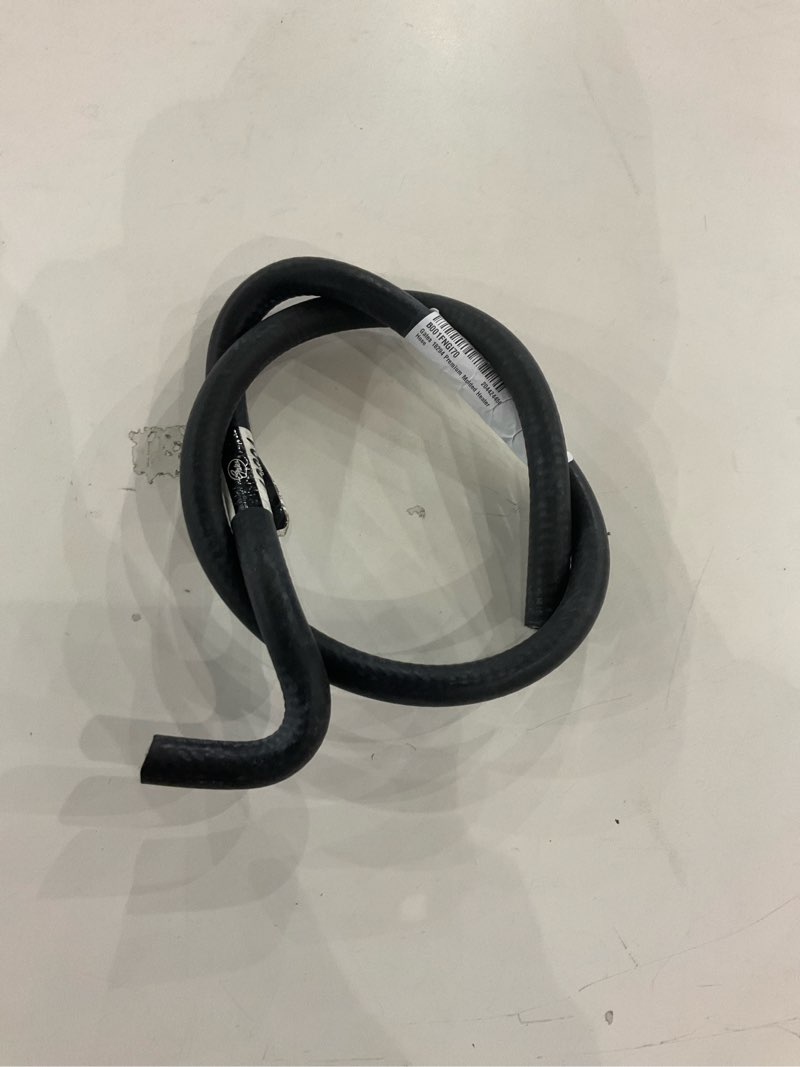 Condition photo showing New/Like New for Gates 18294 Premium Molded Heater Hose