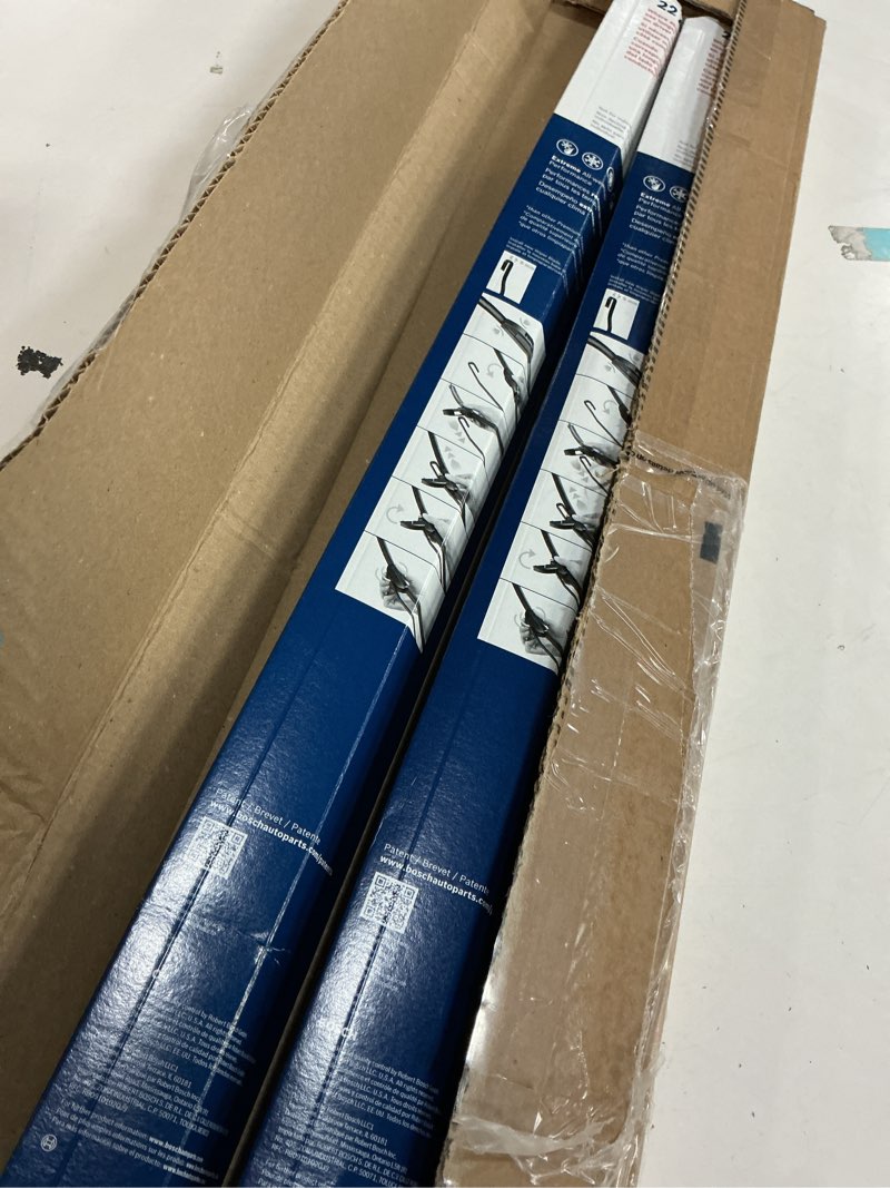Condition photo showing Good Condition for BOSCH 22A22B ICON Beam Wiper Blades - Driver and Passenger Side - Set of 2 Blades (22A & 22B) Front (22A & 22B) ICON Combo Pack (Front)