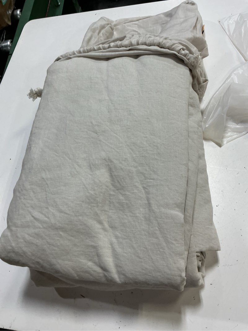 Condition photo showing Good Condition for quince european linen fitted sheet set king 