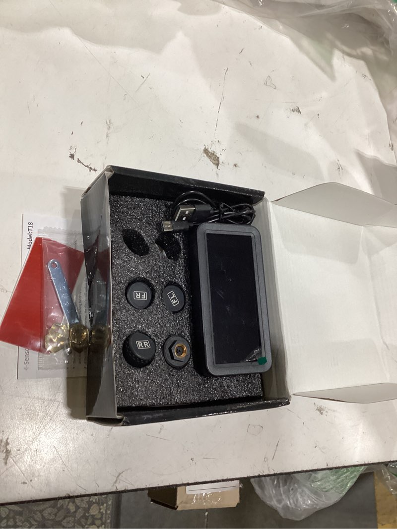 Condition photo showing Good Condition for 4-wheel tire pressure monitoring system - tpms - with 4 inches lcd display - 5 modes tire pressure monitor for rv/trailer/truck, solar & type-c dual charger tpms kit 4 inches-4 sensors