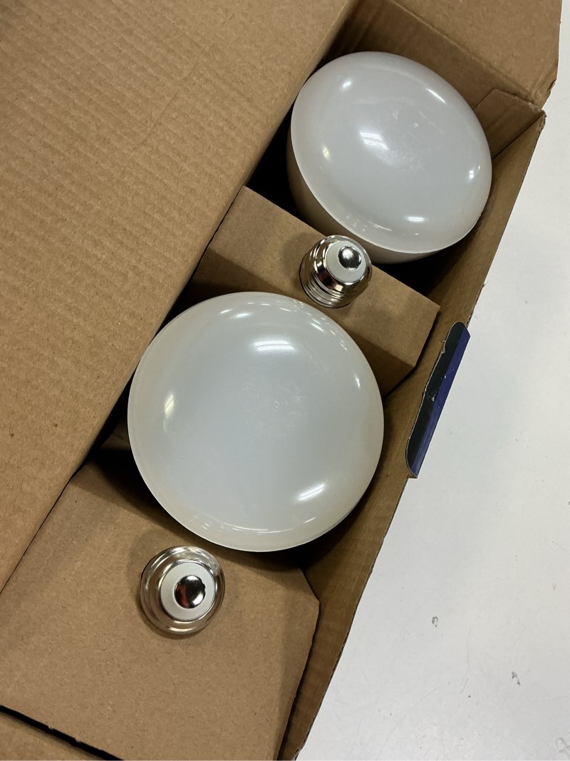 Condition photo showing Good Condition for ge lighting led indoor floodlight bulbs, 10 watt (65 watt equivalent) soft white, br30 bulb type, medium base, dimmable (4 pack)