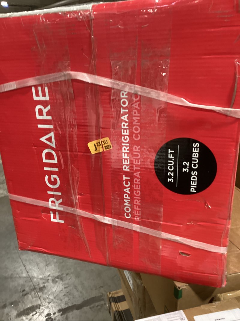 Condition photo showing New/Like New for FRIGIDAIRE EFR372-MINT 3.2 Cu Ft Retro Compact Rounded Corner Premium Mini Fridge, Mint