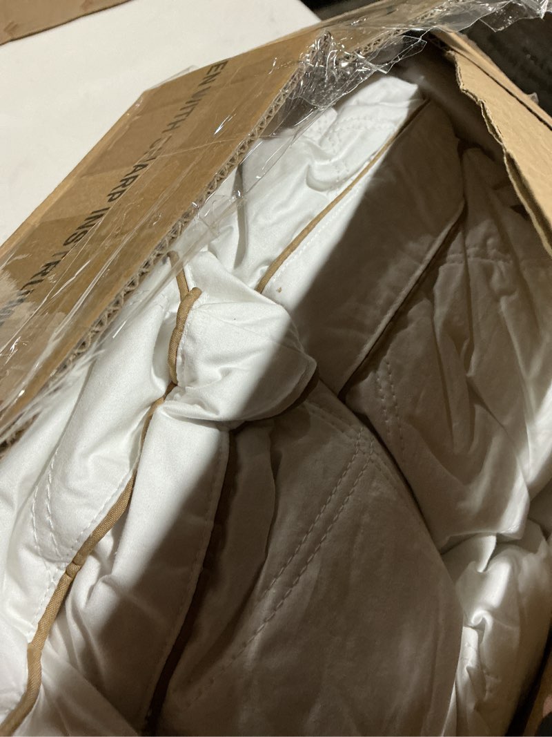 Condition photo showing As Is for puredown® Goose Feathers and Down Pillow for Sleeping Hotel Collection Bed Pillows, Gusseted, Standard/Queen, Set of 2 Gusseted Style 1 Standard (Pack of 2)