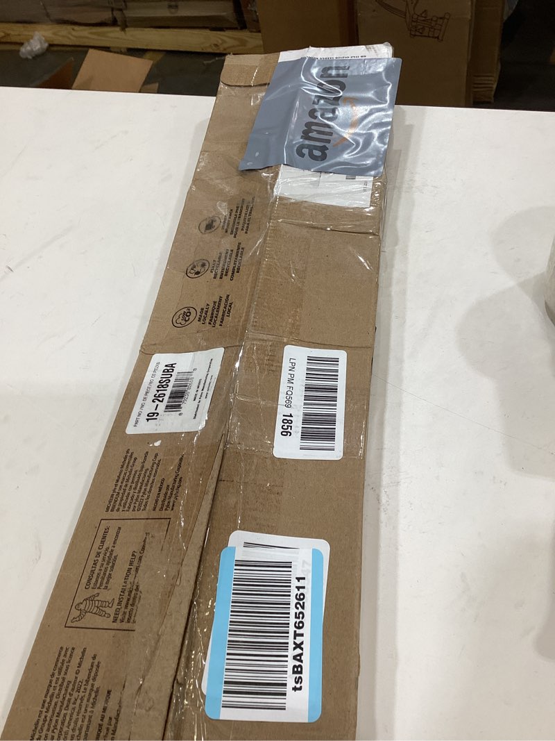 Condition photo showing Good Condition for Michelin 19-2618SUBA Stealth Ultra Twin Pack 26 &18 inch Wiper Blade Fits Select Toyota, Honda, Hyundai, Kia, Jeep, Lexus, Chevrolet, Nissan, Mitsubishi, Volkswagen, Model Years (2 Pack) 26" + 18" Pair Pack