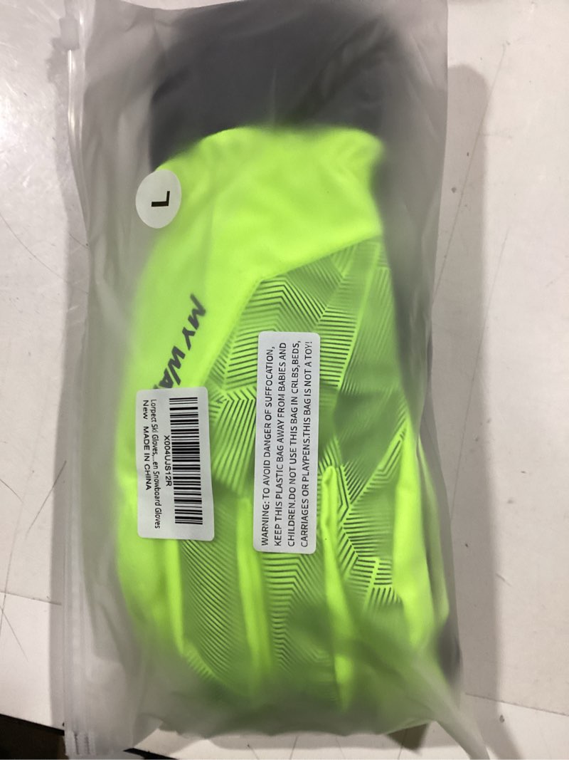 Condition photo showing New/Like New for Lorpect Ski Gloves, Winter Cold Weather Glove for Men Women, Warm Touchscreen Snowboard Gloves US M=Asia L Green