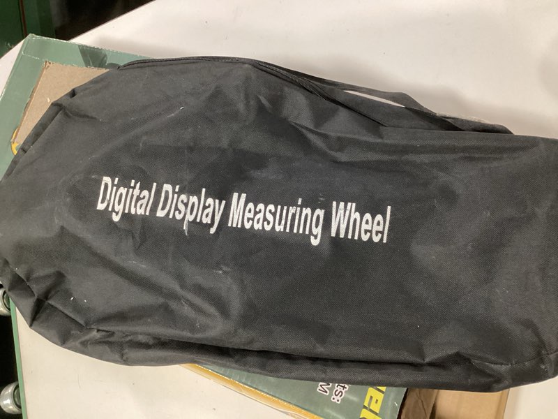 https://lotting-media.assets.bidfta.com/lotting_77d2daf7-4f71-461b-b7df-85c04b702f0c