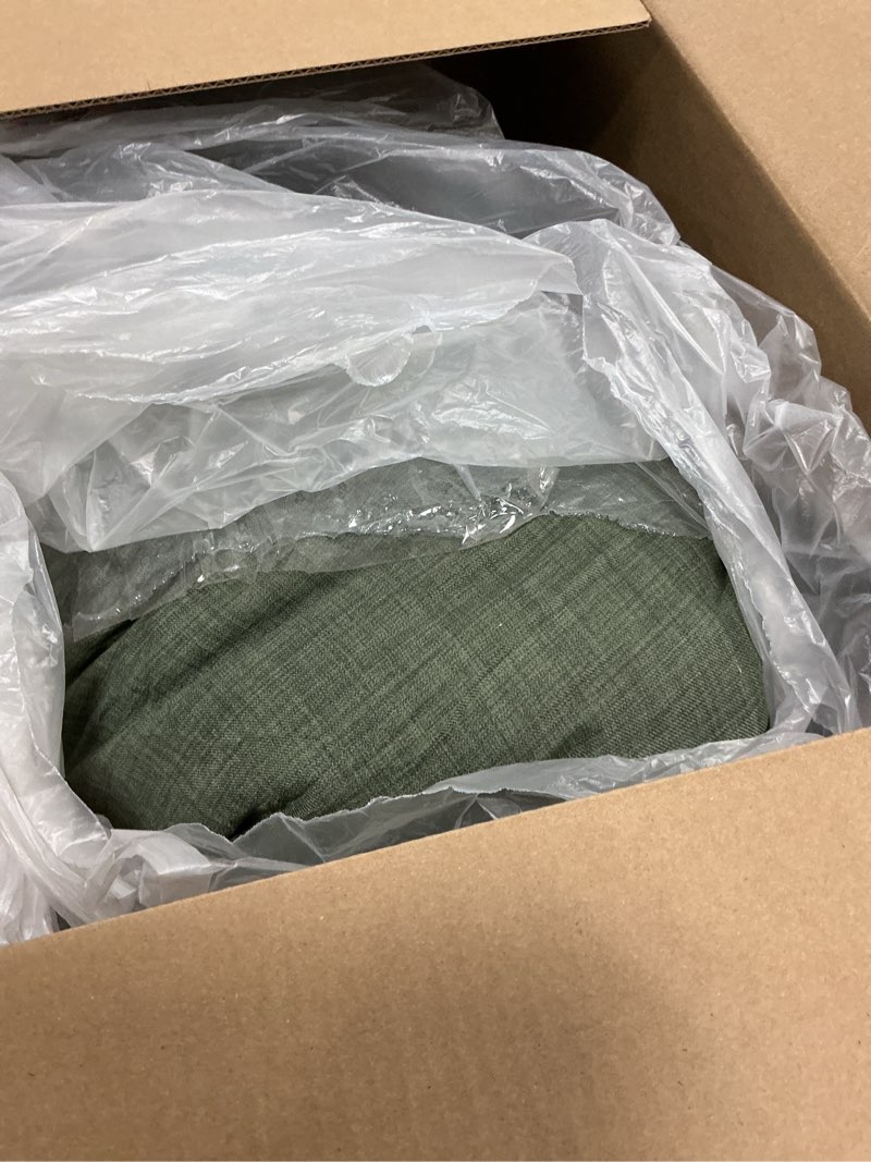 Condition photo showing Good Condition for Geniospin King Comforter Set - 7 Pieces Comforter King Size, Soft Solid Bedding Set for All Season, Textured Bed in a Bag with Sheets, Pillowcases & Shams (Dark Green, 102''x90'') Dark Green King (102"x90")