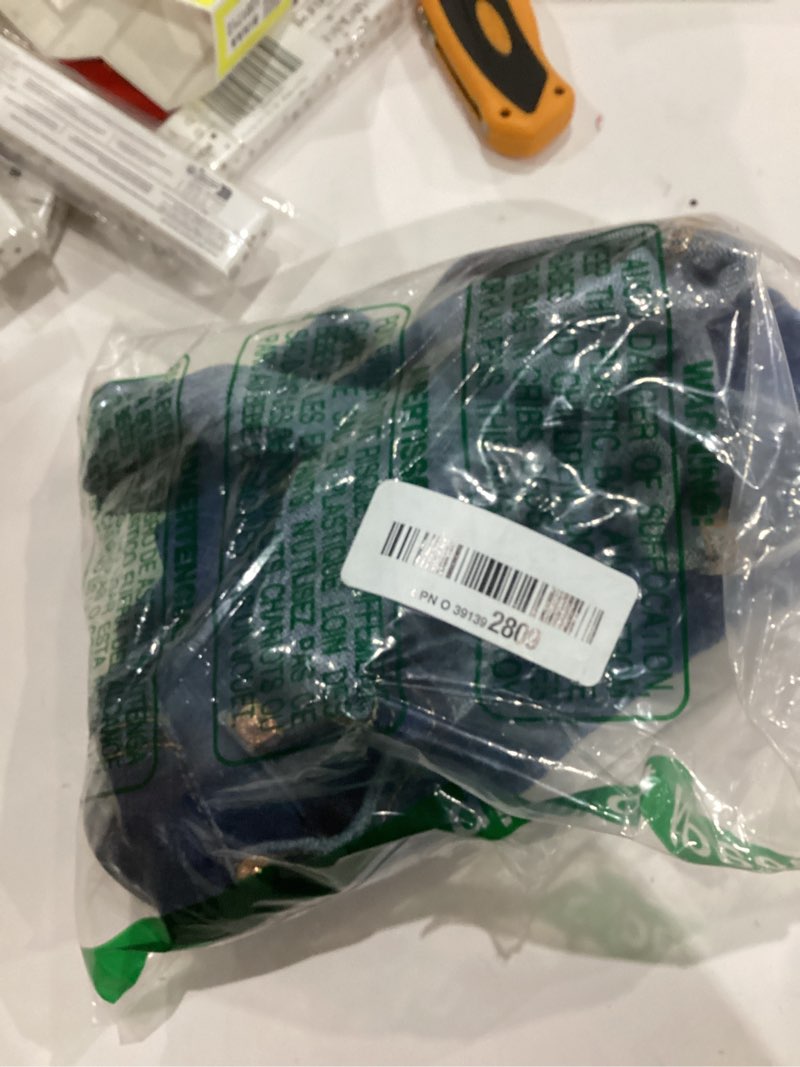 Condition photo showing New/Like New for 7 For All Mankind Women's Roll-Up Short 25 Roll Up - Broken Twill Vanity