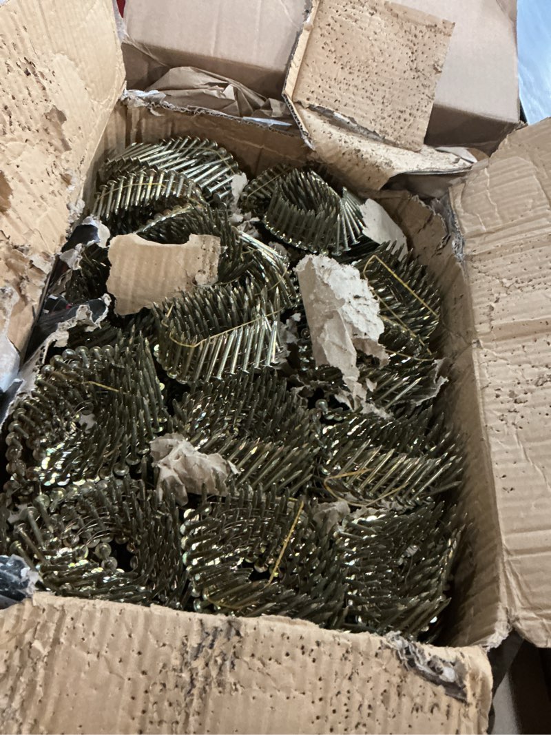 Condition photo showing Good Condition for grip rite grcr4dgal 1-1/2" by 15° galvanized coil roofing nail (7, 200per box) 1-1/2 " stainless steel 7.2m tub