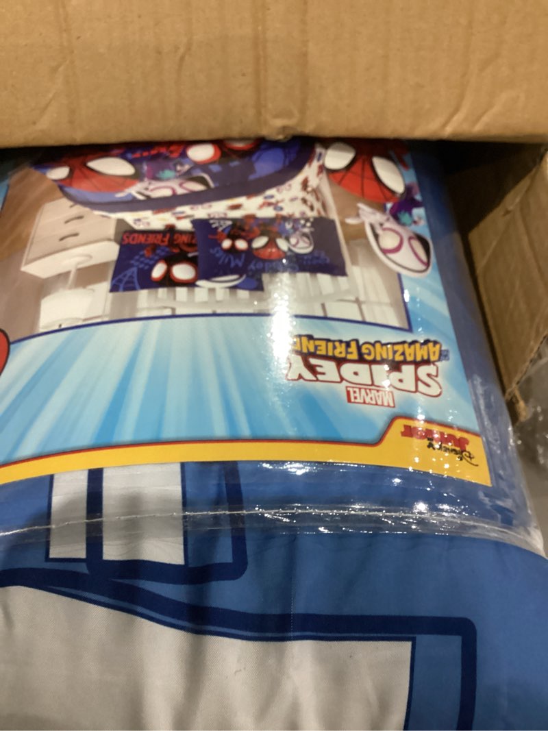 Condition photo showing As Is for Jay Franco Marvel Spidey and His Amazing Friends Team Spidey 5 Piece Twin Size Bed Set - Includes Comforter & Sheet Set Bedding - Super Soft Fade Resistant Microfiber (Official Marvel Product) 5 Piece Twin Blue - Spidey & Friends