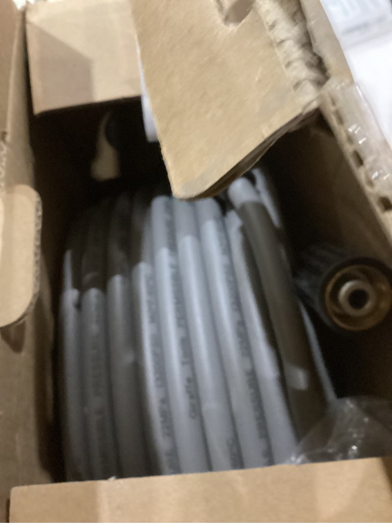 Condition photo showing Good Condition for Giraffe Tools Pressure Washer Hose 25FT X 1/4", 3200 PSI Pressure Washing Hose, Kink Resistant, Heavy Duty Power Washer Hose, M22 to 3/8" Quick Connect Couplers for Replacement, 7 Accessories 7 Quick Connectors 25FT