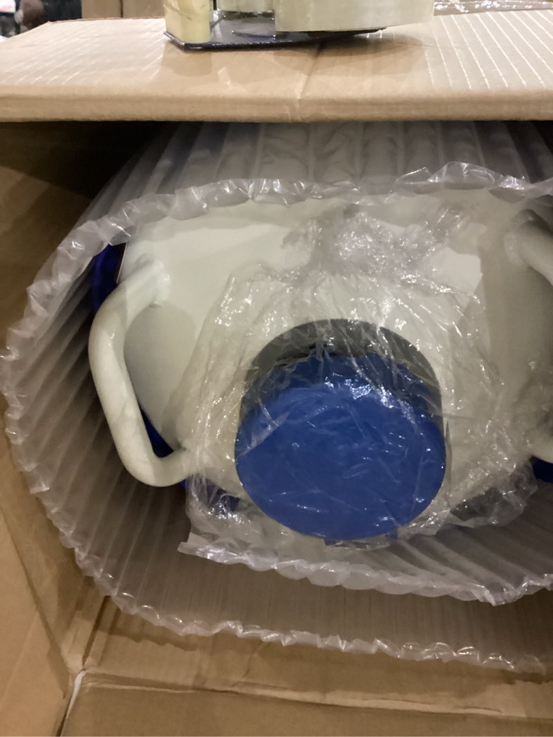 Condition photo showing Good Condition for Bonvoisin 20L Liquid Nitrogen Container, LN2 Tank Cryogenic Dewar, Aluminum Alloy Semen Tank with 6 Canisters Carry Bag