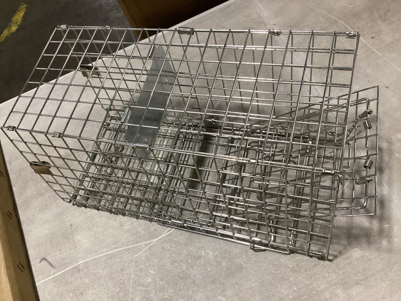 Condition photo showing Good Condition for gingbau squirrel trap foldable heavy duty humane live animal cage trap (not for mouse)