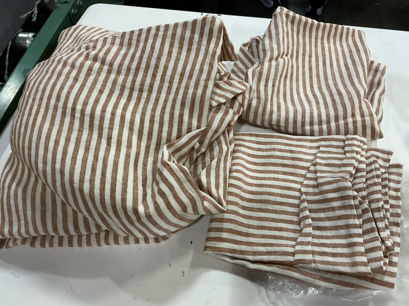 Condition photo showing Good Condition for quince european linen stripe fitted sheet set terracotta/white stripe