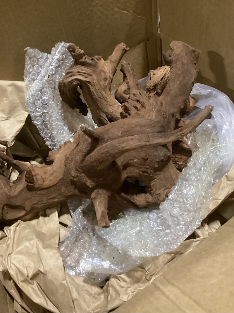Condition photo showing Good Condition for majoywoo natural large coral driftwood for aquarium decor reptile decor, assorted driftwood branch 9-14" 2 pcs, fish tank decoration… mopani driftwood 9 to 14 inch (pack of 2)