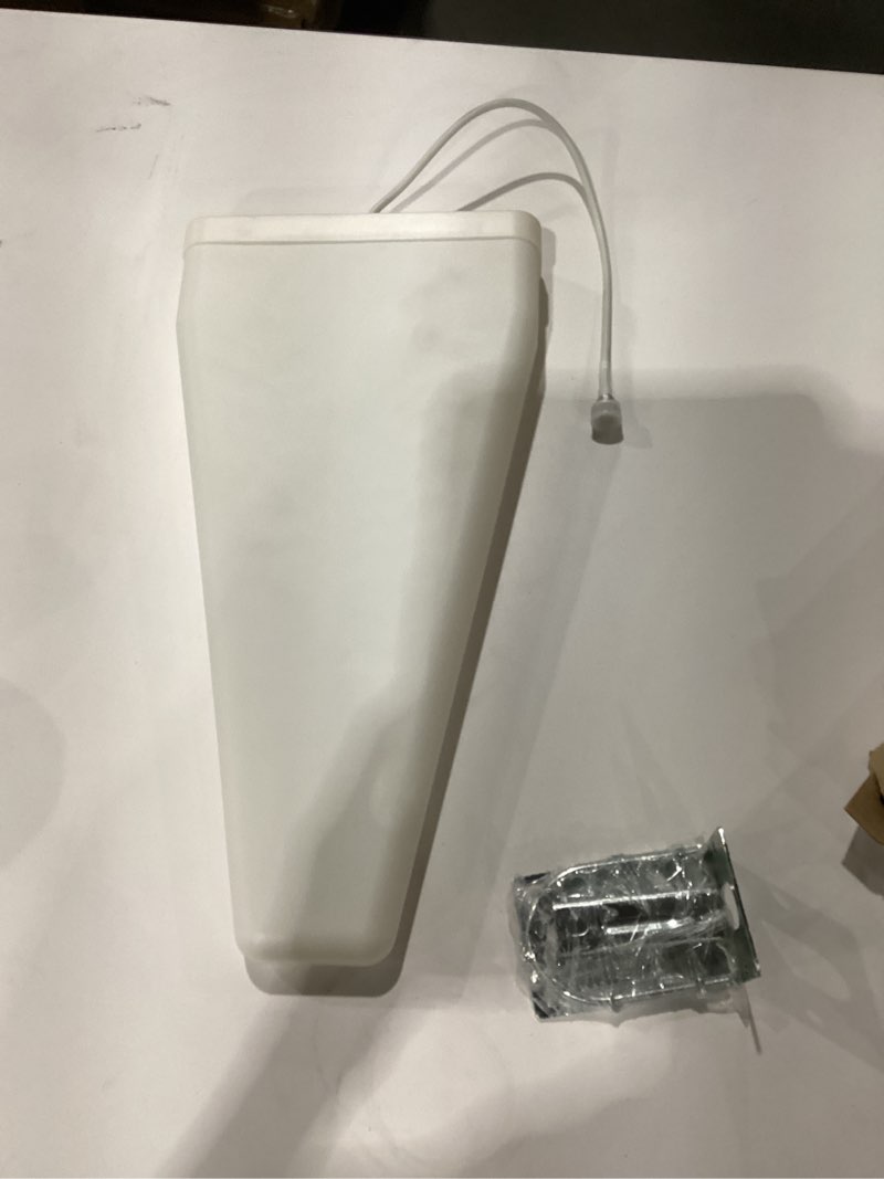 Full Set Omnidirectional Antenna Signal Repeater Booster Accessory for ARSMI GSM UMTS DCS AWS PCS 3G 4G LTE 800-2700MHz Frequency * Communication Antenna