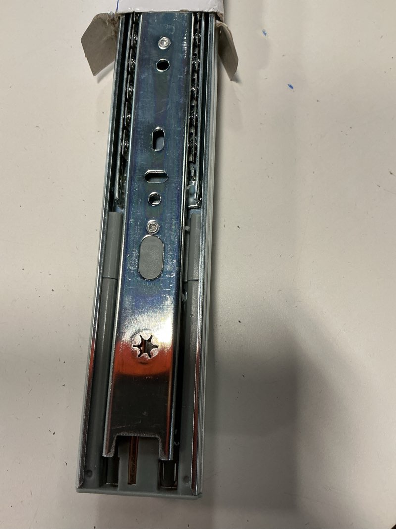 Condition photo showing Good Condition for lontan 1 pair side mount heavy duty drawer glides 22 inch soft close drawer slides 100 lb capacity ball bearing full extension cabinet rails silver-soft close 22 inch 1