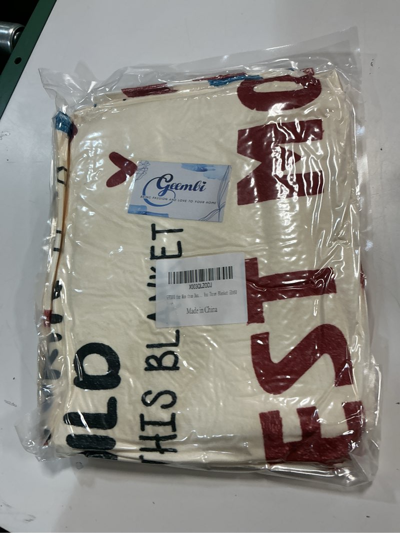 Condition photo showing New/Like New for geembi birthday gifts for mom - super soft fleece throw blanket for couch bed 50x60 in - mom birthday gifts from daughter son, gift for mother in law, mama gift ideas 50x60 in mom letter