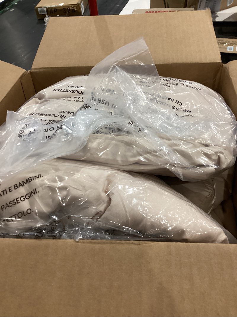 Condition photo showing Good Condition for HYMOKEGE Beige California King Comforter Set Seersucker 7 Pieces, All Season Luxury Bed in a Bag for Bedroom, Bedding Set with Comforters, Sheets, Pillowcases & Shams Cal King(104"x96") Beige