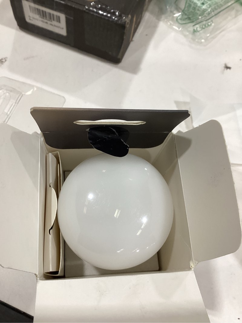 Condition photo showing Good Condition for philips hue smart 75w a19 led bulb - soft warm white light - 1 pack - 1100lm - e26 - indoor - control with hue app - works with alexa, google assistant and apple homekit original 1 pack