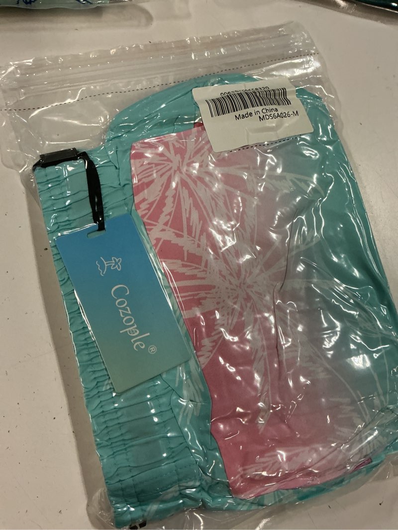 Condition photo showing New/Like New for m cozople mens swim trunks with compression liner 5.5\" inseam quick dry bathing suit lightweight swimming shorts