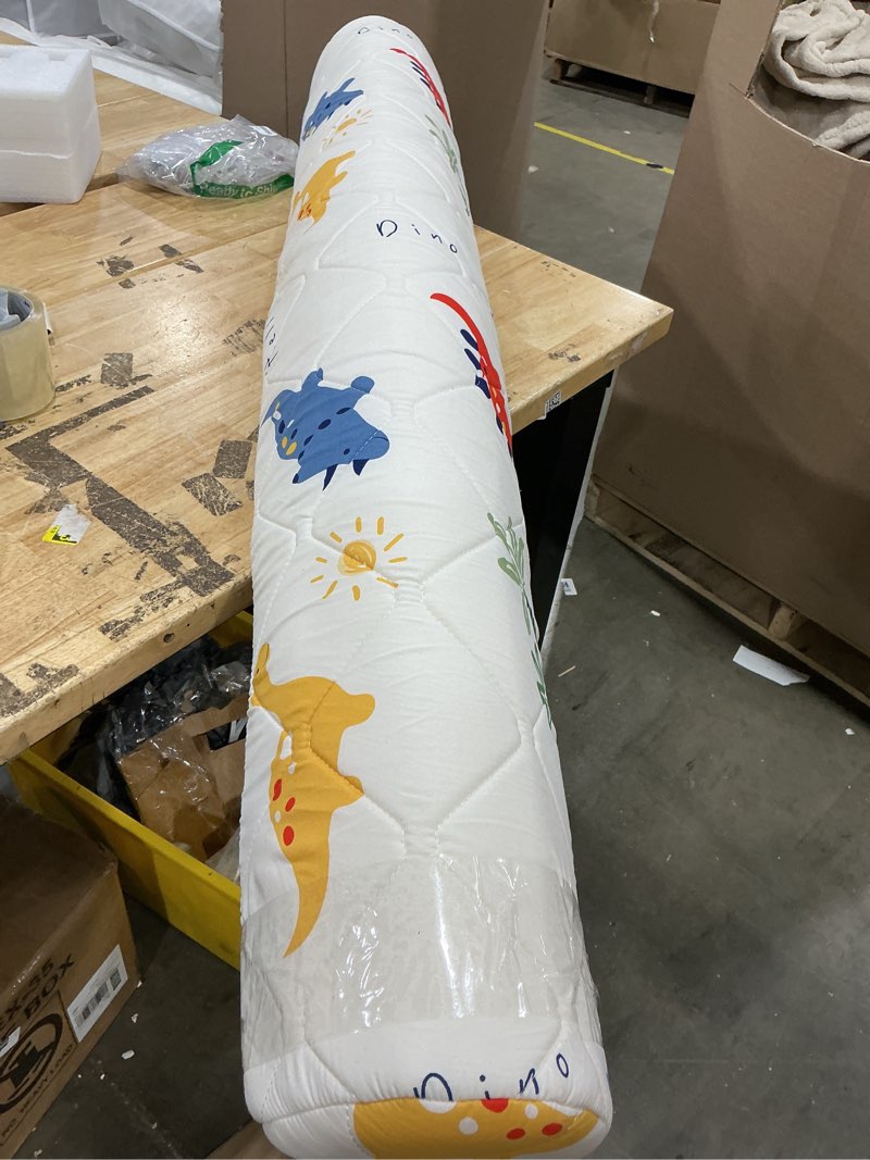 Condition photo showing Good Condition for ceekliybear 1-pack premium foam bed bumpers for toddler, non-slip bed rails for toddlers for twin, queen, king beds, machine washable bumpers cover for easy care?size?52" x 7" x 5"? fun dinosaur 1