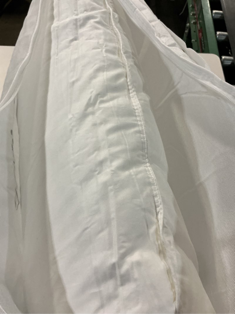 Condition photo showing Good Condition for premium down alternative pillow, king, firm/extra firm
