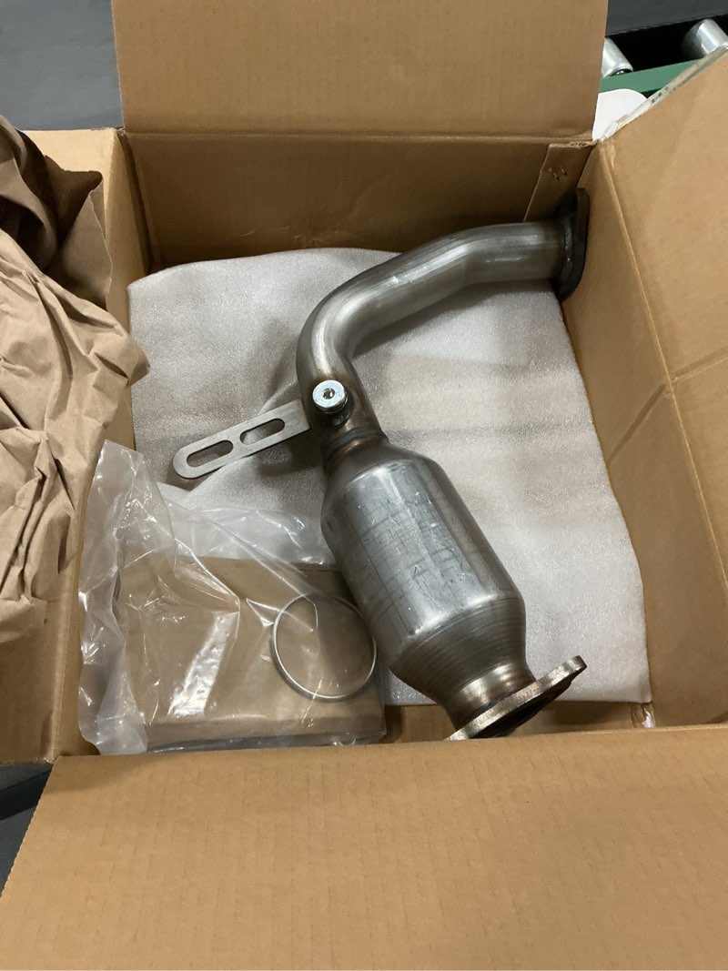 Condition photo showing Good Condition for ABYSMAUTO Catalytic Converter Compatible with Chevrolet Malibu 2008 2009 2010 2011 2012, Saturn Aura