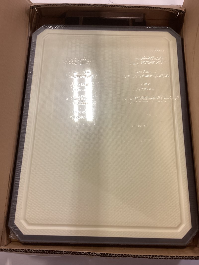 Condition photo showing Good Condition for SNOWCLAD Stainless Steel Cutting Board,Double Sided Steel Bread Boards for kitchen,Stainless Steel/Wheat straw pp Large Board for meat,non toxic Chopping,16 * 11 Inch,Dishwasher Safe 16"L x 11"W