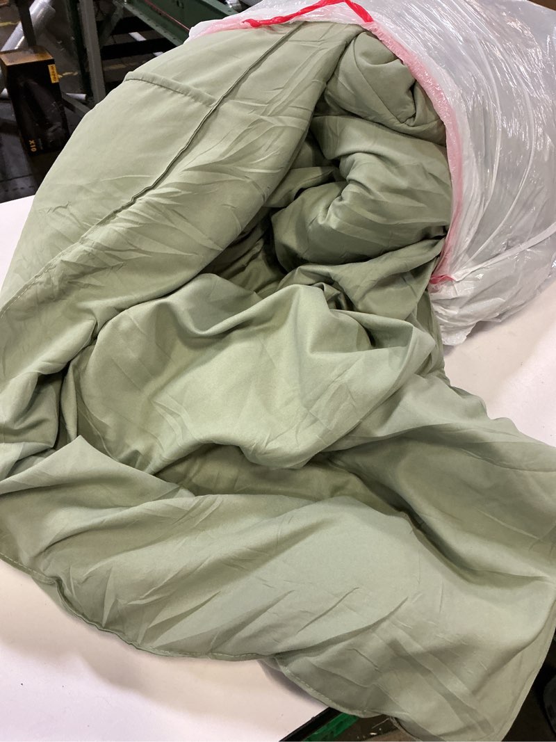 Condition photo showing Good Condition for yogeneg twin comforter set 5 piece bed in a bag,grid pinch pleat sage green twin bedding set,striped textured soft microfiber comforter with sheet set,all season complete bed set(sage green,twin) sage green 5piece-twin(68"x88")