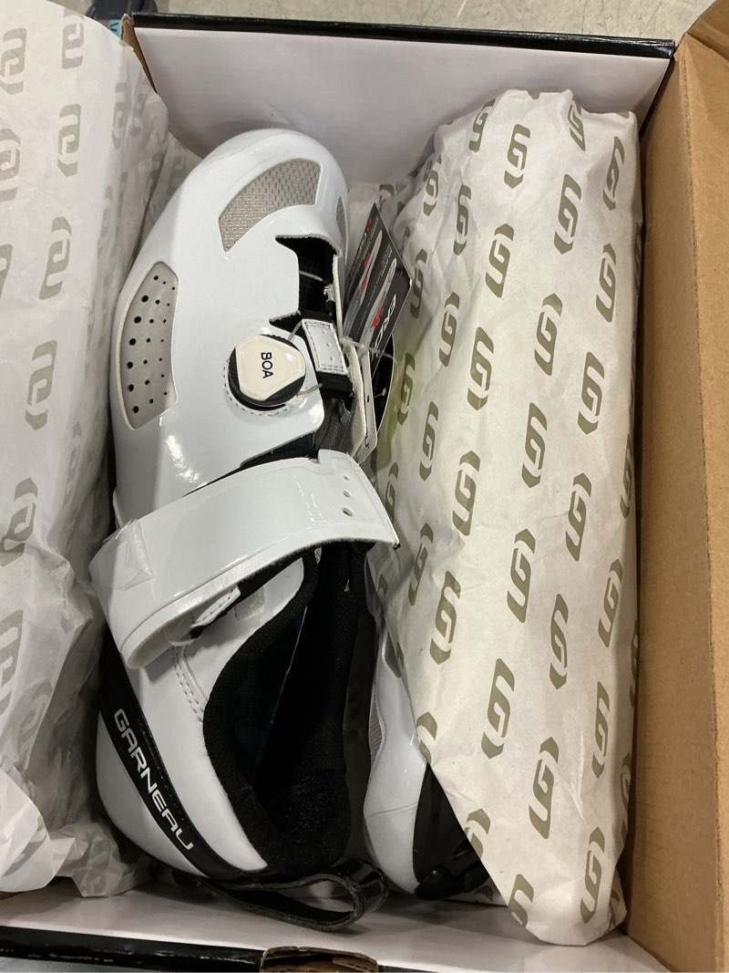 Condition photo showing Good Condition for Louis Garneau Tri Air Lite XZ Men's Triathlon Shoe-White 11.75