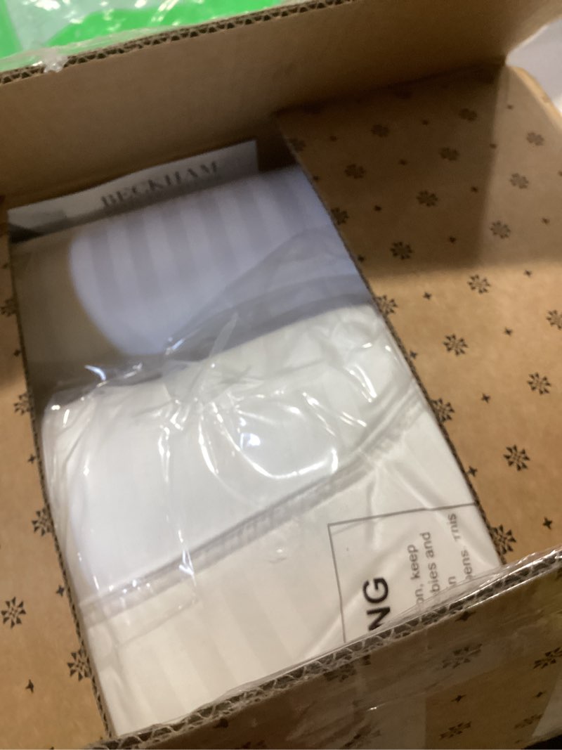 Condition photo showing Good Condition for beckham hotel collection bed pillows standard/queen size set of 2 - original soft down alternative pillow for sleeping - soft support for back, stomach or side sleepers queen / standard white