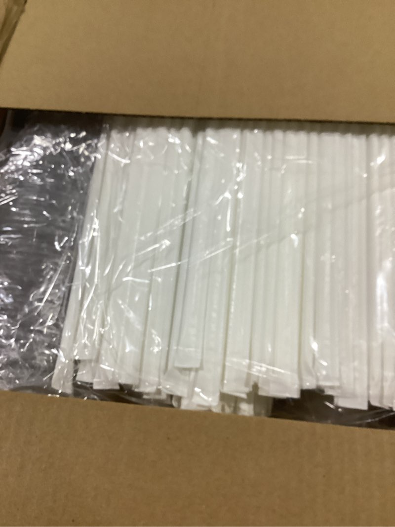Condition photo showing Good Condition for 100 pack 20 oz clear plastic cups with lids and straws, disposable coffee cups with lids, to go iced coffee cups with lids, disposable cups for party, smoothie cup for cold drinks