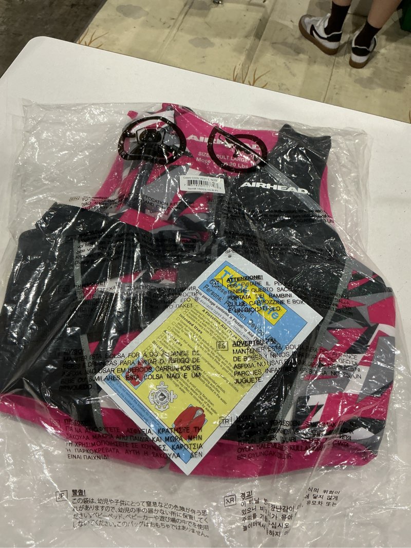 Condition photo showing Good Condition for airhead women's camo cool kwik-dry neolite flex life jacket, us coast guard approved