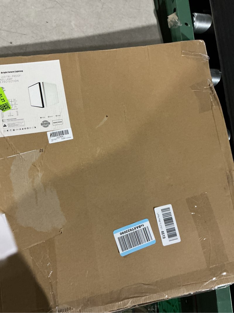 Condition photo showing Good Condition for Square Led Flush Mount Ceiling Light,20 Inch 50w 4520lm led Light 3000k,4000k,6000k CCT Selectable,Flat Panel Super Slim Led Ceiling Light Fixture,for Living Dining Kitchen Bedroom Room (1Pack-White) 20Inch-1Pack White