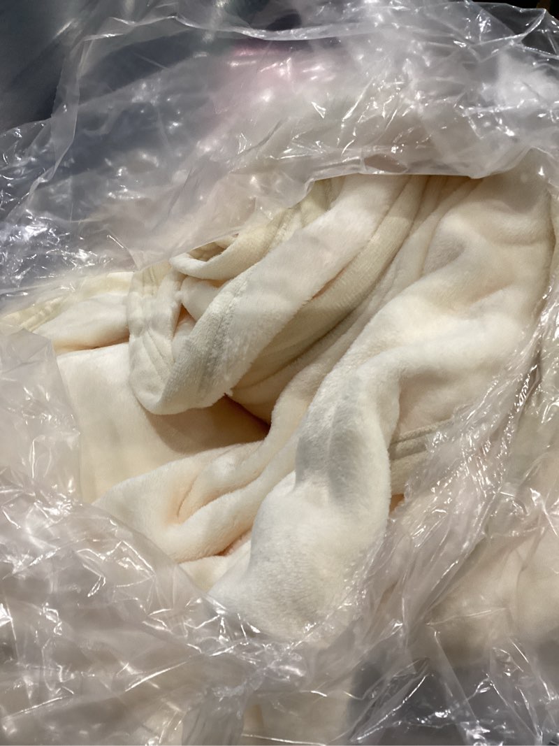 Condition photo showing As Is for EASELAND Soft Queen Size Blanket Winter Warm Fuzzy Microplush Lightweight Thermal Fleece Blankets for Couch Bed Sofa,90x90 Inches,Ivory Queen Ivory