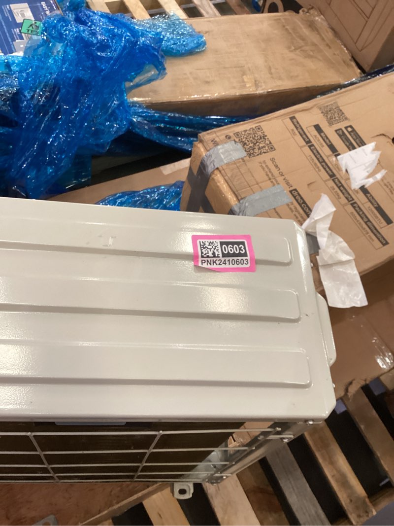 Split air condition/ heat pump system