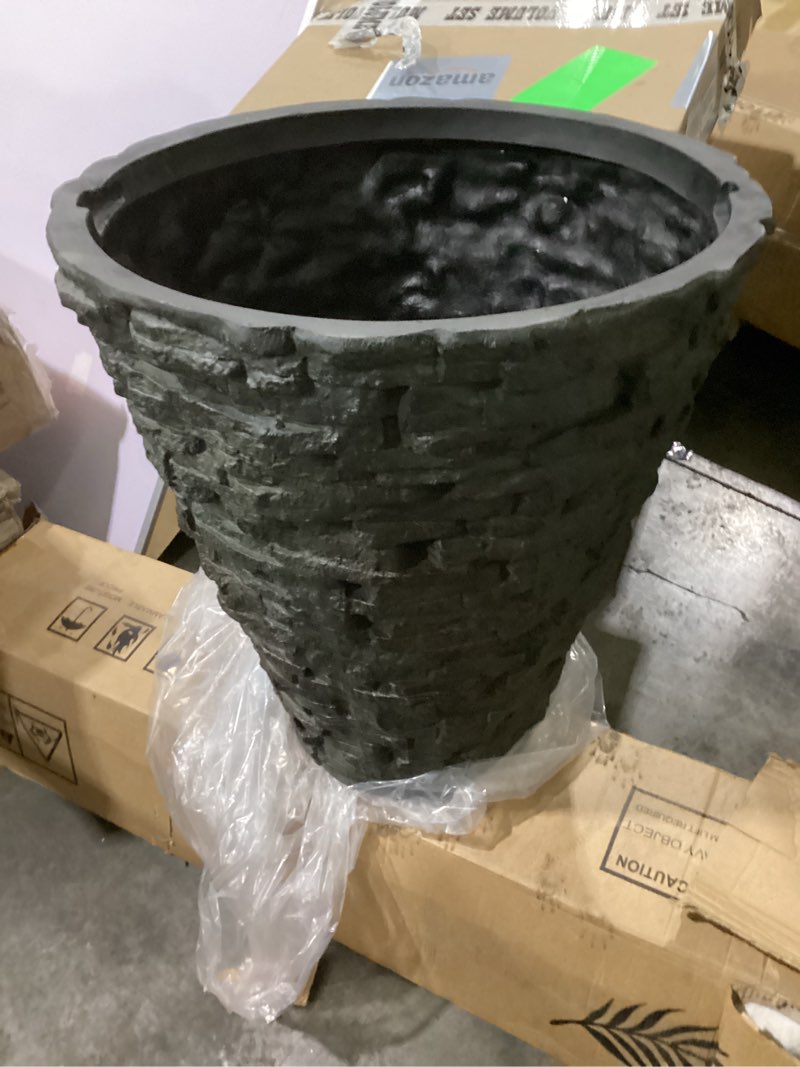 Condition photo showing New/Like New for aquascape 78207 medium stacked slate urn,