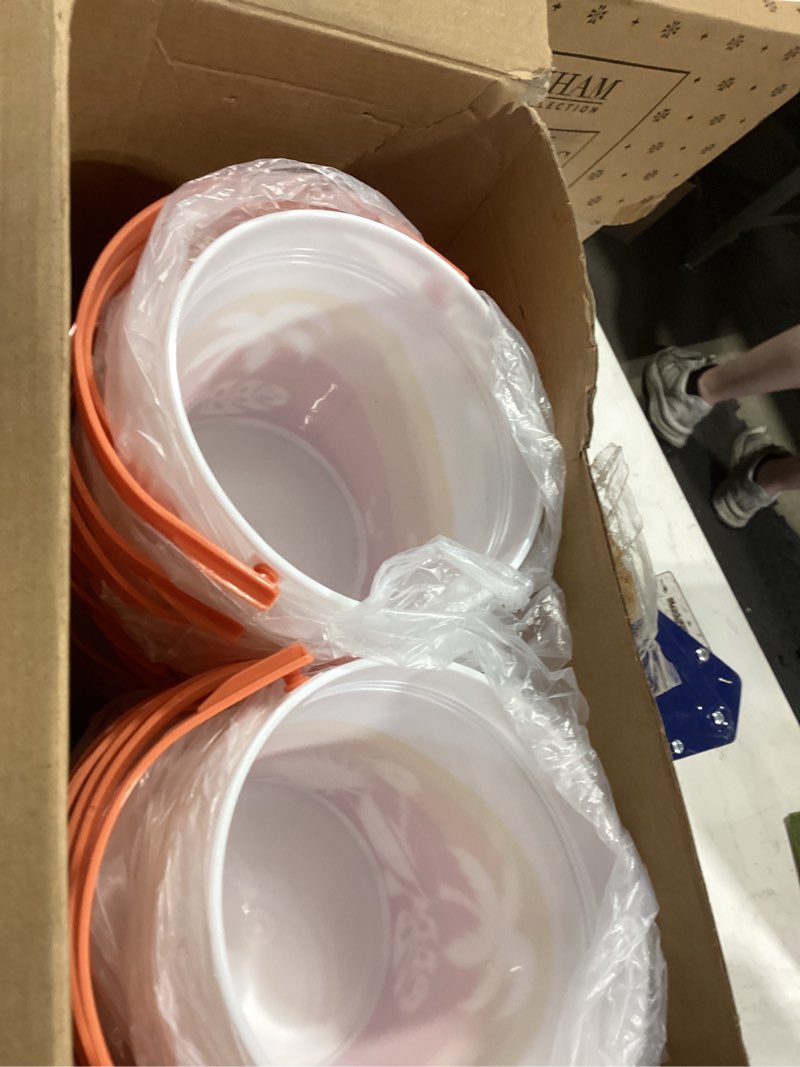 Condition photo showing Good Condition for lallisa 32 pcs 32oz cocktail rum buckets for drinks 4.69 x 3.78 x 4.8 inches plastic bucket drink buckets for parties with handles