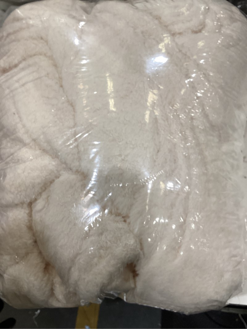 Condition photo showing New/Like New for throw blankets with butterfly,soft warm blankets for lover mom father friends gifts pets,lightweight fuzzy blanket for couch sofa bed(beige,60"x80") beige twin(60"x80")